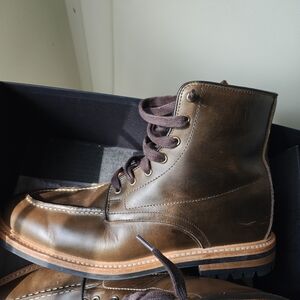 Allen Edmonds Brown Leather Chukka Boot with Dark Brown Laces